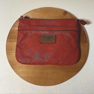 RELIC brand orange crossbody bag with quilting